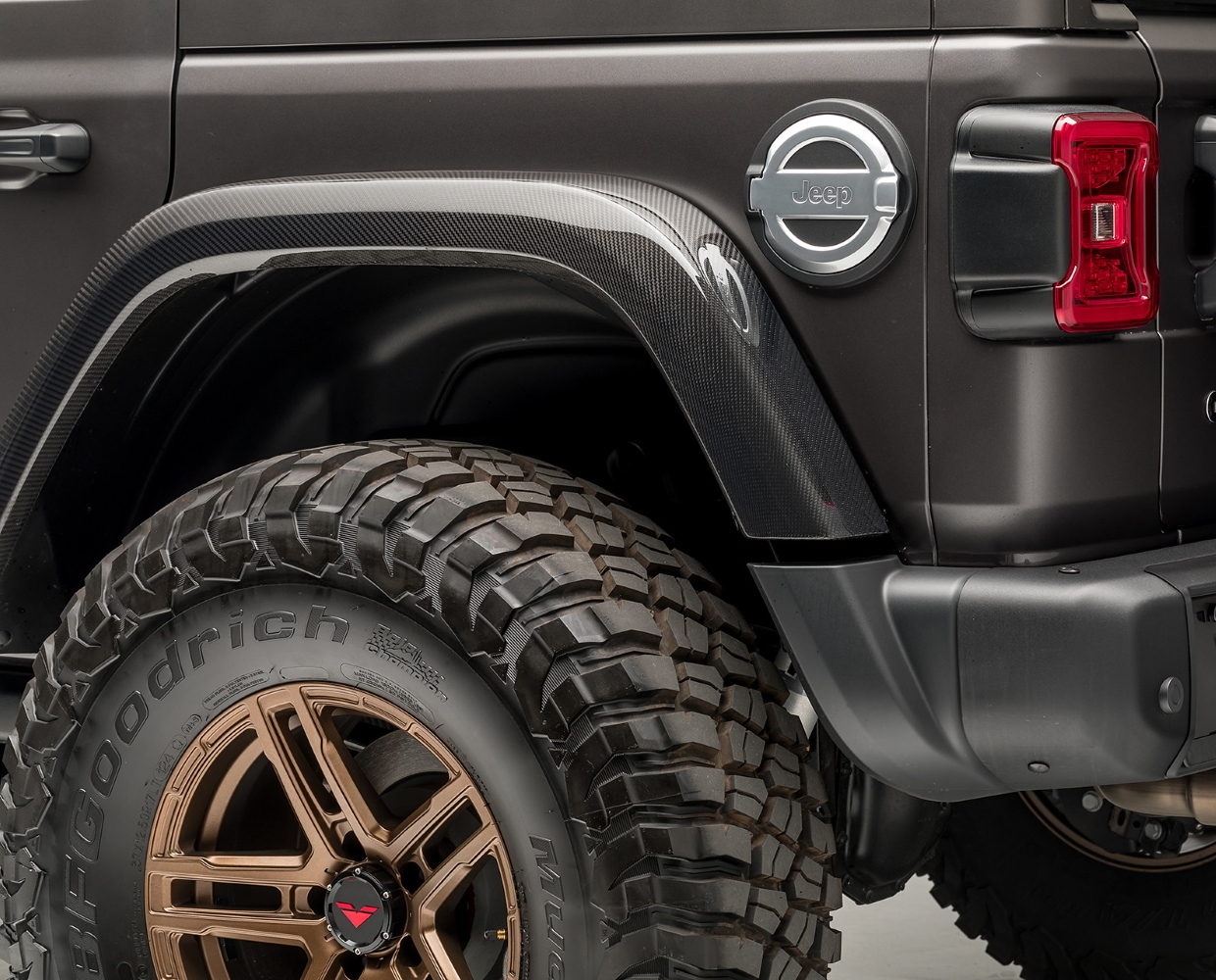 Задні крила - VRJ1060