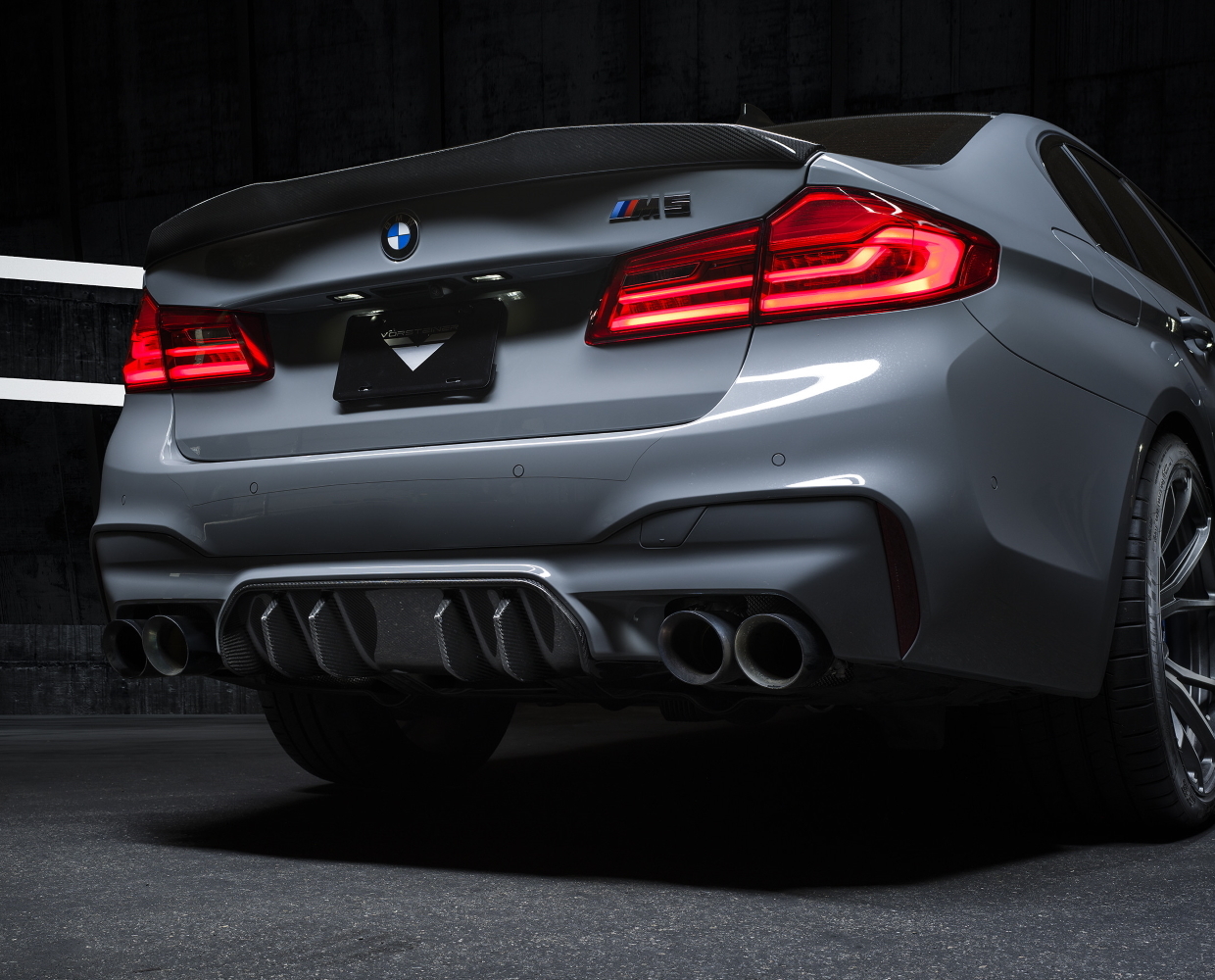 Задній дифузор - 5250BMV