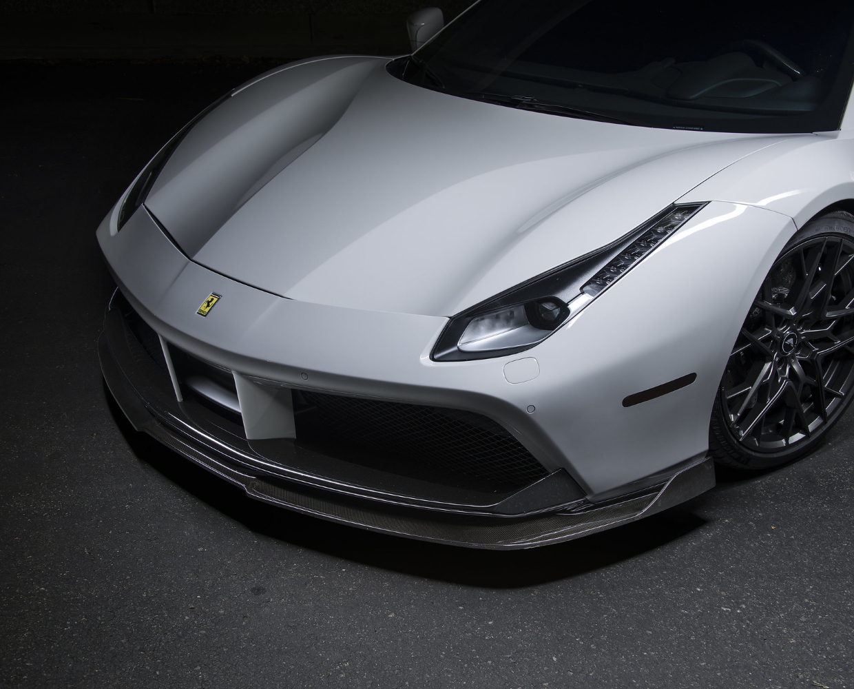 Передній спойлер - FRV2020